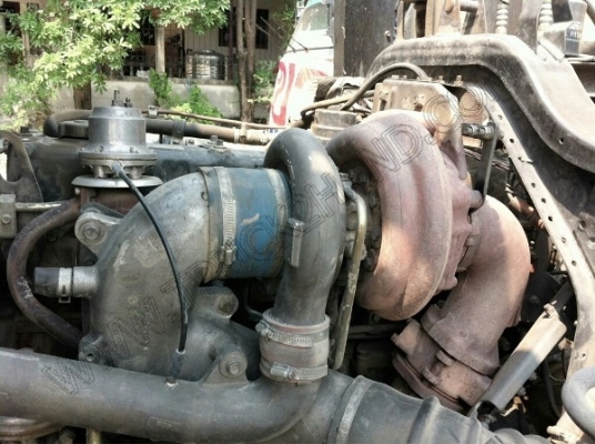 รถบรรทุก 10 ล้อหัวลาก ยี่ห้อ ISUZU 320 แรงม้า