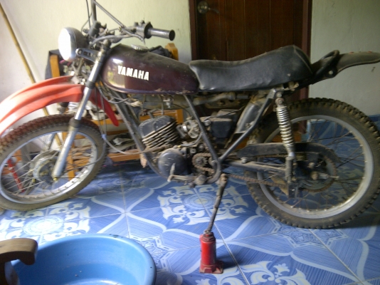 Enduro classic YAMAHA DT100