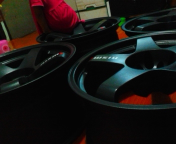 โหดจริง   nismo GT4 18/8.5/9.5ด่วน