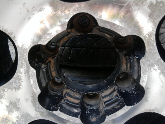 ขาย ล้อแม๊ก ออฟลึก 6 รู ขอบ 15 หน้ากว้าง 8.5 พร้อมยาง 4 วง ขาย ล้อแม๊ก ออฟลึก 6 รู ขอบ 15 หน้ากว้าง 8.5 พร้อมยาง 4 วง