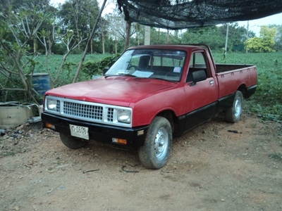 รถน้องผมเองอยู่ด่านช้างครับคุยกันเองเลยครับราคาโทร084-8175622(ต้อม)