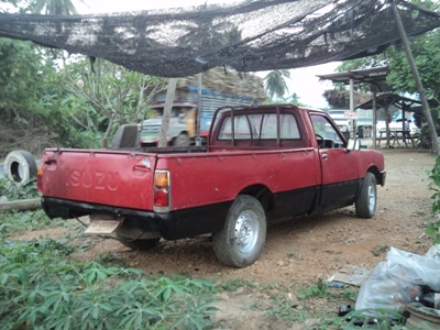 รถน้องผมเองอยู่ด่านช้างครับคุยกันเองเลยครับราคาโทร084-8175622(ต้อม)