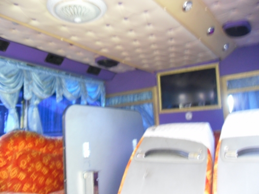 ขายรถบัส 8 ล้อ เพิ่มรูปภายในให้ชมคับ ขายรถบัส 8 ล้อ เพิ่มรูปภายในให้ชมคับ