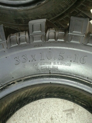 ขายยาง CROCODILE XTREME 33 x 10.5R16 ปี 11