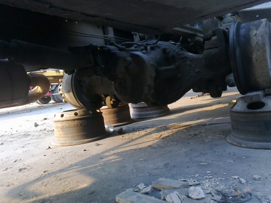 ขายรถหัวลากHINO 2K ติดแก็ส8ถัง