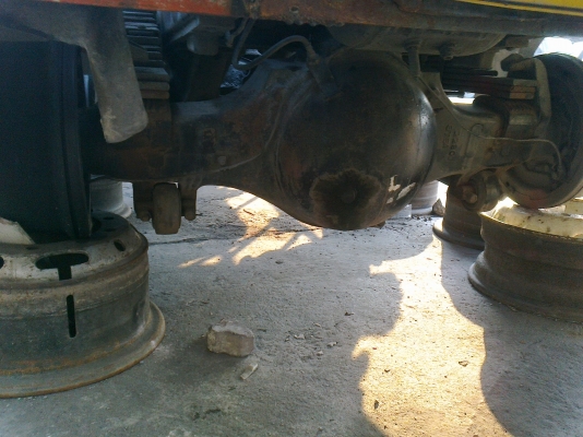 ขายรถหัวลากHINO 2K ติดแก็ส8ถัง