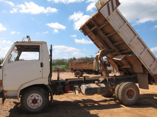 หกล้อ KM777