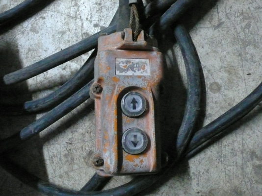 ขายรอกไฟฟ้า kito