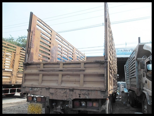 สิบล้อฮีโน่ เครื่อง K13 สภาพสวยๆ ยาว 7.30 เมตร