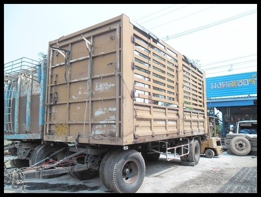 สิบล้อฮีโน่ เครื่อง K13 สภาพสวยๆ ยาว 7.30 เมตร