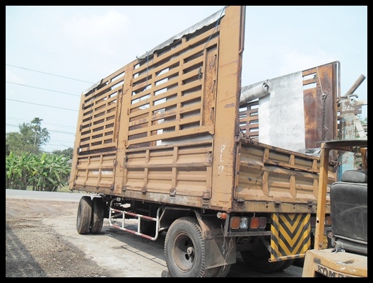 สิบล้อฮีโน่ เครื่อง K13 สภาพสวยๆ ยาว 7.30 เมตร