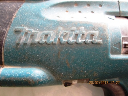 สว่่าน2ระบบMakita HR1830 สาพดีมาก พร้อมใช้งาน ราคาถูก สว่่าน2ระบบMakita HR1830 สาพดีมาก พร้อมใช้งาน ราคาถูก