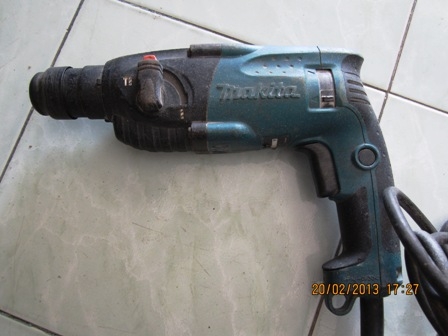 สว่่าน2ระบบMakita HR1830 สาพดีมาก พร้อมใช้งาน ราคาถูก สว่่าน2ระบบMakita HR1830 สาพดีมาก พร้อมใช้งาน ราคาถูก