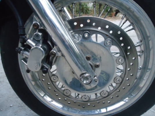 ขาย HONDA VRX ROADSTER 400CC สภาพเครื่องแน่นๆ สวยๆ ไม่ค่อยได้ขี่ครับ ดูแลรักษาและถนอมรักษาตลอด ระบบไฟ ติดครบ แบตเตอรี่สภาพใหม่ เครื่องยนต์สภาพเดิมๆ(มีใบINVOICE + เสียภาษีสพม.แล้ว) ลดแล้วเหลือ75,000.-อยู่เชียงใหม่ครับท่าน