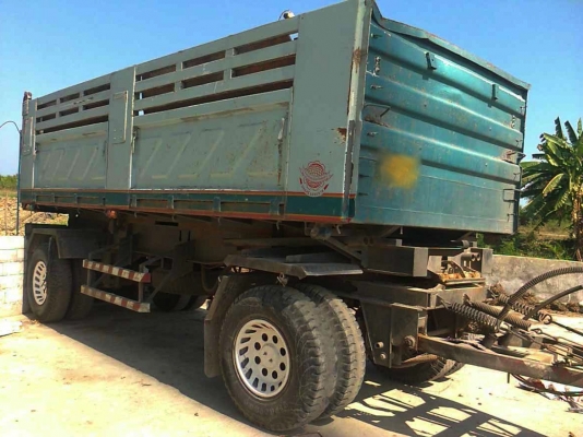 รถอิซูซุ 10 ล้อดั๊ม เปลื่ยนเครื่อง 270 แรงม้า ( ขายแม่ลูก ) ( ขาวทำฟ้า )  สนใจติดต่อ 081 - 6079515