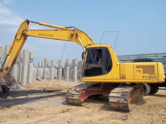 ขาย โคมัสสุ PC200-6 / ไฟฟ้าเต็ม / โซ่ใหม่ 2 ข้าง / เอวแน่น สภาพ 90 กว่าเปอร์เซ็น ( เอกสารเล่มทะเบียน )