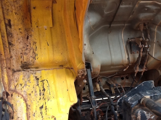 ขายหกล้อฮีโน่.FC.ดั้มเครื่อง.120.รถสวยพร้อมใช้.เดิมไม่เคยทำสีมาก่อน