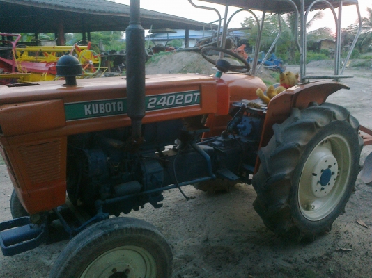 ขายรถไถ KUBOTA L240 พร้อมใช้งาน