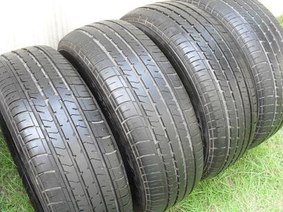 ขายยาง MAXXIS VICTRA 205/60/16 ปี11 (1ชุด) ราคา 3,400 ดูของแถวปากเกร็ด สนใจติดต่อ 090-676-4651 เบียร์