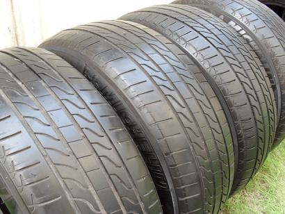 ขายยาง MICHELIN PRIMACY LC 215/60/16 ปี12 3เส้น ปี5011 1เส้น (1ชุด) ราคา 4,200 ดูของแถวปากเกร็ด สนใจติดต่อ 090-676-4651 เบียร์