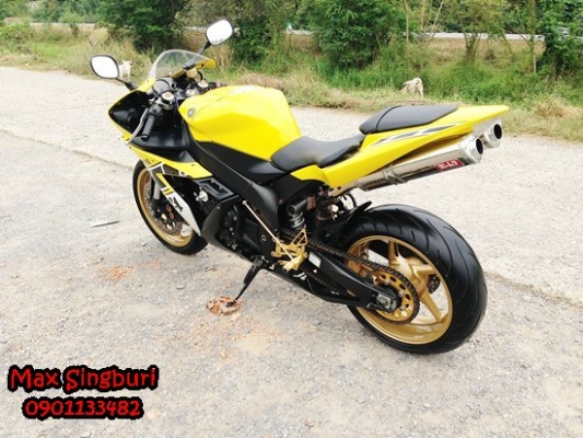 แม็กสิงห์บุรี//YAMAHA R1 ปี2004 ลาย LIMITED  ท่อแต่ง YOSHIMURA อินวอย+สรรพาสมิตร 245000