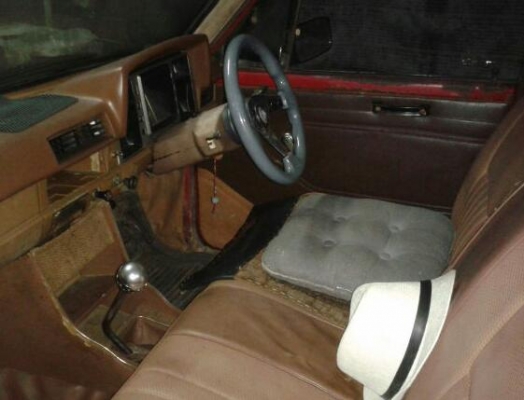 ด่วน..DATSUNเครื่องJ16 - สมบูรณ์คัชซีสวยไม่ดามไม่ผุช่วงล่างดีสีดำด้านดุ(พร้อมขับส่ง)