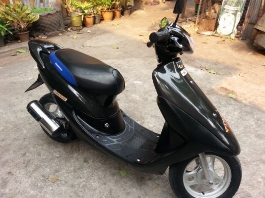 ขายรถป๊อบ HONDA ZX34 สีดำสวยสวย สภาพดีพร้อมใช้งาน อุปกรครบ ระบบไฟใช้ได้หมดทั้งคัน สตาร์ดสองระบบ มือเท้า แบตไหม่ เครื่องดี สีสวย สภาพสมบูรทั้งคัน ขอขาย 12500 บาท ติดต่อได้ตลอดและทุกวัน