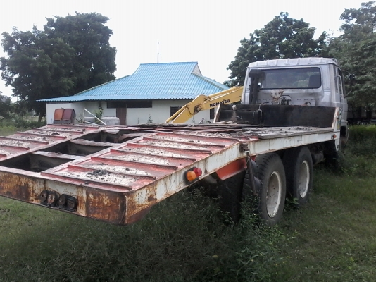 ขายเทรลเลอร์ NISSAN 2เพลาหางปลาลากแม็กโคร 200 สภาพพร้อมใช้งาน เอกสารเล่มทะเบียนไม่มี