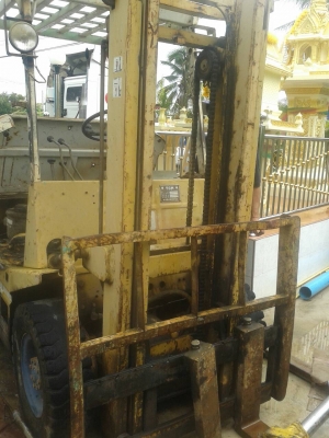 ขายรถยกโฟร์คลิฟท์ยี่ห้อTCM