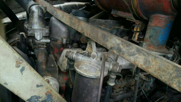 รถสิบล้อหัวยาว เพลาเดียว ช่วงล่าง มิตซู  เครื่อง EH700 เครื่องดีคันชีสวย ยางดี 10 เส้น ทะเบียนม.79 เอกสารครบ