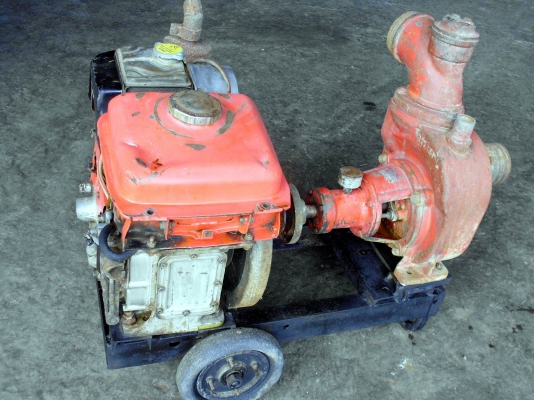 เครื่องสูบน้ำปั้มkoyoญีปุ่น 4 นิ้ว  เครื่อง kobota