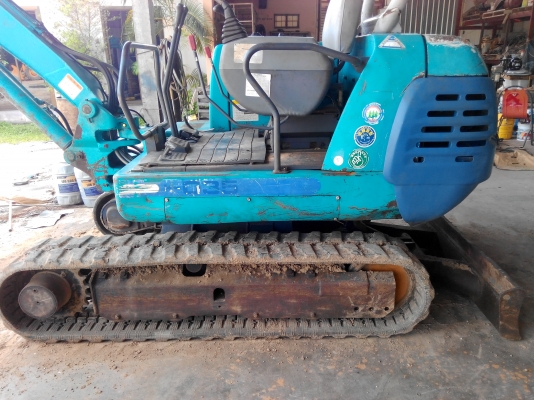 KUBOTA  K-035  นำเข้าจากญี่ปุ่น เครื่อง 4 สูบเดินเรียบแน่น ยังไม่เคยใช้งาน