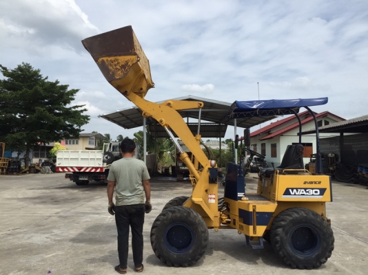รถตักล้อยาง KOMATSU WA30-1 นำเข้า มือสองจากญี่ปุ่น