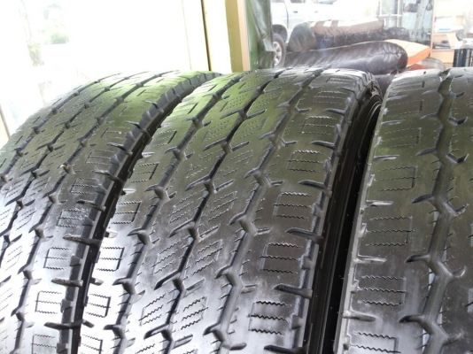 ยาง nitto dura grappler 31x10.5 ขอบ 15 สภาพดีงาม