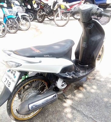 ขายได้ขาย Yamaha Mio ตัวเก่า ปี48 ถูกๆ