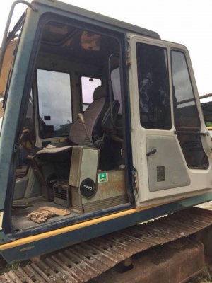 เก่านอก 650,000 บาท KOBELCO SK045 เครื่องดี ปัมดี โช่หนา เอวแน่น เอกสารอินวอยท์ รถอยู่ ลาดหลุมแก้ว จ.ปทุมธานี  090-772-3710 090-772-3708