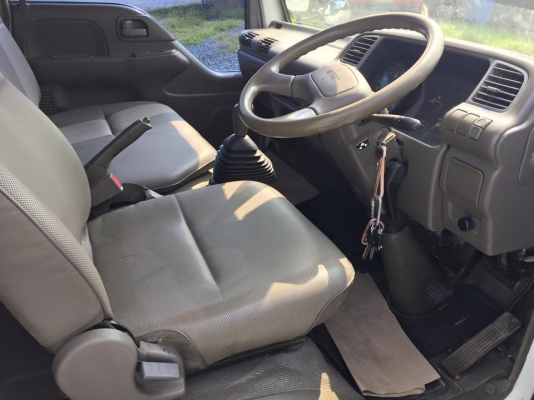 ขายรถบรรทุก 4 ล้อ รุ่น NKR เครื่อง 100 แรง รถสวย มีพวงมาลัยเพาเวอร์ แอร์เย็น กระจกไฟฟ้า