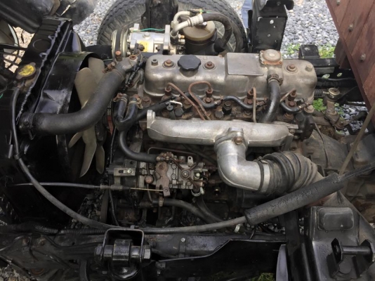 ขายรถบรรทุก 4 ล้อ รุ่น NKR เครื่อง 100 แรง รถสวย มีพวงมาลัยเพาเวอร์ แอร์เย็น กระจกไฟฟ้า