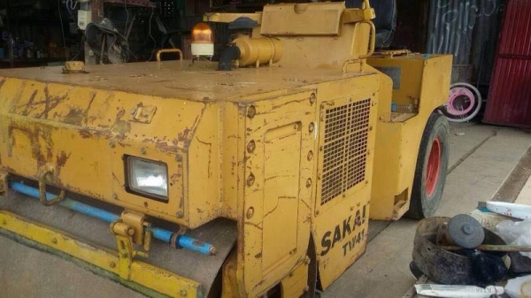 ขายรถบด SAKAI TW 41 เอวอ่อนสภาพรถนอกสวยพร้อมใช้ราคา 350,000 090-772-3710 090-772-3708 ขายรถบด SAKAI TW 41 เอวอ่อนสภาพรถนอกสวยพร้อมใช้ราคา 350,000 090-772-3710 090-772-3708