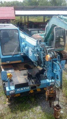 ขายรถเครน  KATO  KR-10HM  5 ton   รถสวยพร้อมใช้ราคา 1,350,000 090-772-3710 090-772-3708