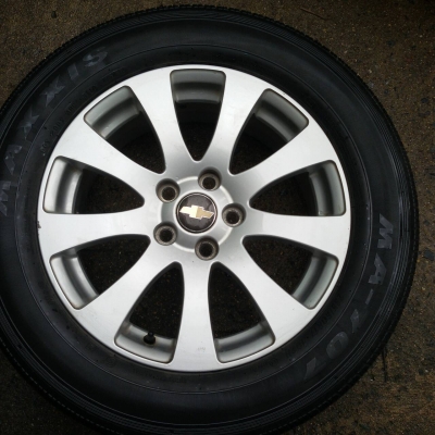 ล้อ  chave ขอบ  17 5รู พร้อมยาง 235 60 17 ชุดล่ะ 5,500