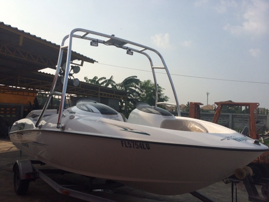 เรือ LS 2000 เครื่อง1200คู่ ปี 2000 สภาพเดิมๆจากอเมริกา นำเข้าจากประเทศสหรัฐอเมริกา รัฐฟลอริดา