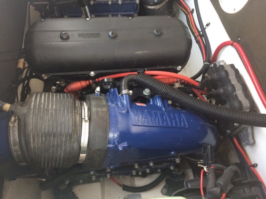 เรือ LS 2000 เครื่อง1200คู่ ปี 2000 สภาพเดิมๆจากอเมริกา นำเข้าจากประเทศสหรัฐอเมริกา รัฐฟลอริดา