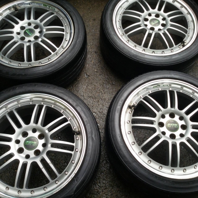 ล้อขอบ 17 4รู พร้อมยาง 205 45 17 ชุดล่ะ 5,500