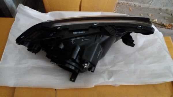 ขายไฟหน้าไทรทัน ของใหม่ ของแท้ ราคาเบาๆครับ