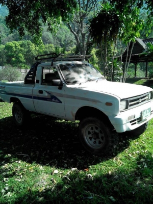 ขาย mazda1400 4WD ใช้ดีมากครับลุยสวนลุยดอยสบาย ขาย mazda1400 4WD ใช้ดีมากครับลุยสวนลุยดอยสบาย