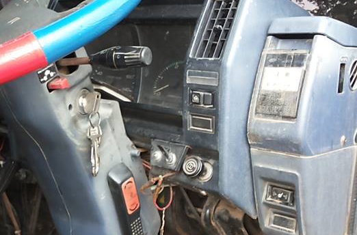 *380,000 บ.ต่อรอง/// 6ล้อดั้ม ISUZU NPR 110 **ขาย ISUZU NPR 110แรง 6ล้อดั้มดิน5คิว ช่วงล่างใหญ่ ISUZU NPR (462xxxx )4BE1-110แรง เครื่อง110แรง ฝาดำ แน่นดี แรงดี เกียร์สั้น เข้าง่ายไม่หลุดครับ ช่วงล่างใหญ่ Fหน้า-หลัง สโลวกลางพร้อมลุย คัสซีดีสวย เดิม ไม่ปะ ไ