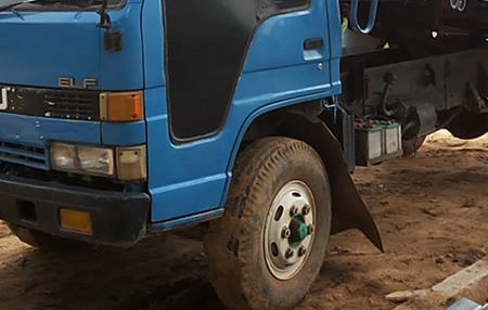 *380,000 บ.ต่อรอง/// 6ล้อดั้ม ISUZU NPR 110 **ขาย ISUZU NPR 110แรง 6ล้อดั้มดิน5คิว ช่วงล่างใหญ่ ISUZU NPR (462xxxx )4BE1-110แรง เครื่อง110แรง ฝาดำ แน่นดี แรงดี เกียร์สั้น เข้าง่ายไม่หลุดครับ ช่วงล่างใหญ่ Fหน้า-หลัง สโลวกลางพร้อมลุย คัสซีดีสวย เดิม ไม่ปะ ไ