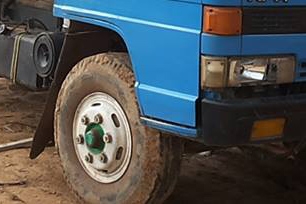 *380,000 บ.ต่อรอง/// 6ล้อดั้ม ISUZU NPR 110 **ขาย ISUZU NPR 110แรง 6ล้อดั้มดิน5คิว ช่วงล่างใหญ่ ISUZU NPR (462xxxx )4BE1-110แรง เครื่อง110แรง ฝาดำ แน่นดี แรงดี เกียร์สั้น เข้าง่ายไม่หลุดครับ ช่วงล่างใหญ่ Fหน้า-หลัง สโลวกลางพร้อมลุย คัสซีดีสวย เดิม ไม่ปะ ไ