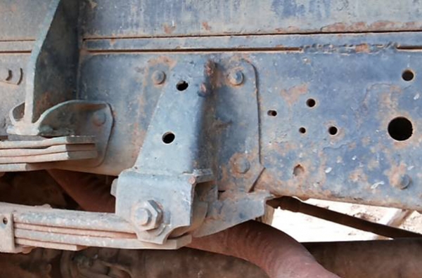 *380,000 บ.ต่อรอง/// 6ล้อดั้ม ISUZU NPR 110 **ขาย ISUZU NPR 110แรง 6ล้อดั้มดิน5คิว ช่วงล่างใหญ่ ISUZU NPR (462xxxx )4BE1-110แรง เครื่อง110แรง ฝาดำ แน่นดี แรงดี เกียร์สั้น เข้าง่ายไม่หลุดครับ ช่วงล่างใหญ่ Fหน้า-หลัง สโลวกลางพร้อมลุย คัสซีดีสวย เดิม ไม่ปะ ไ